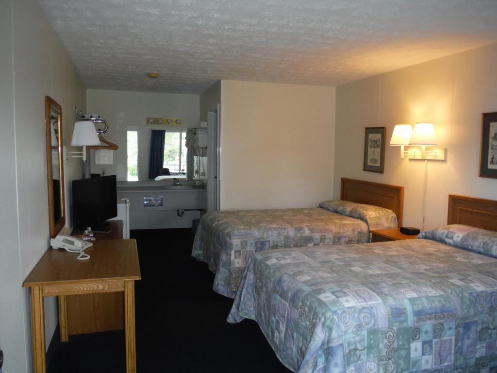 The Springs Motel Saratoga Springs Exteriér fotografie