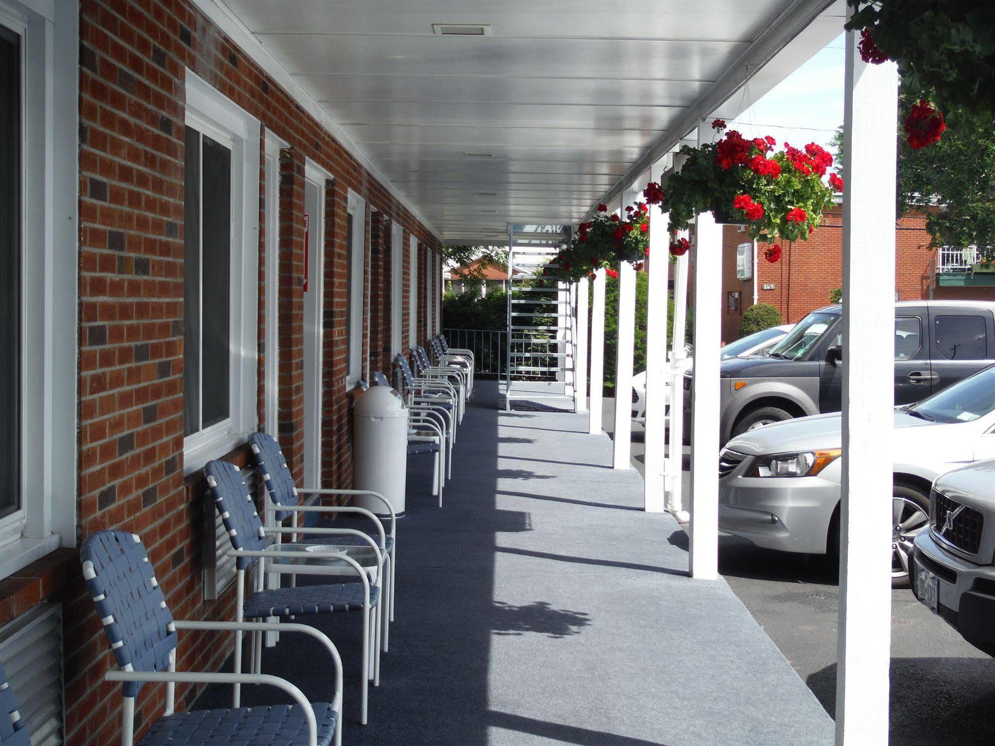 The Springs Motel Saratoga Springs Exteriér fotografie